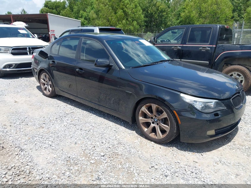 2008 BMW 5 series VIN WBANW13538CZ78646 IAAI salvage auction — WATER/FLOOD, Salvage (Mississippi), sold $300 on 2026-07-17 (photo 1)