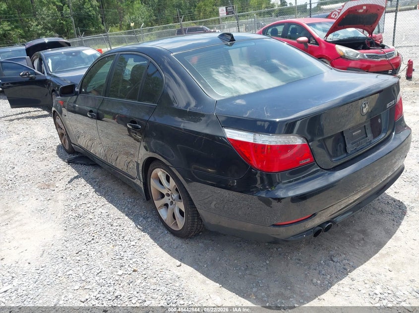 2008 BMW 5 series VIN WBANW13538CZ78646 IAAI salvage auction — WATER/FLOOD, Salvage (Mississippi), sold $300 on 2026-07-17 (photo 3)