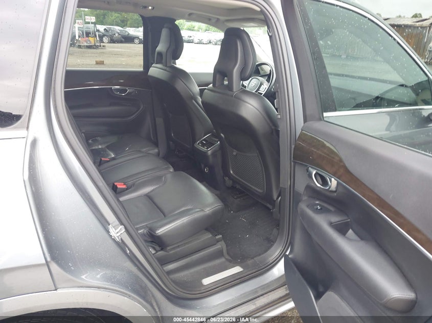 2017 Volvo Xc90 VIN YV4A22PK9H1133196 IAAI salvage auction — FRONT END, Salvage (Virginia), sold $5,600 on 2026-07-10 (photo 8)