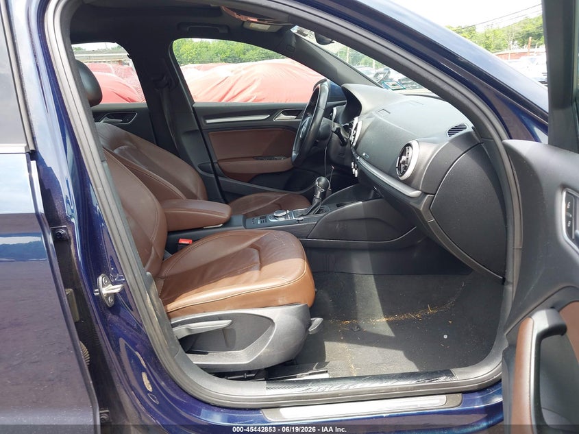 2017 Audi A3 VIN WAUAUGFF7H1066710 IAAI salvage auction — NORMAL WEAR, Clear (New Jersey), sold $3,200 on 2026-07-11 (photo 5)