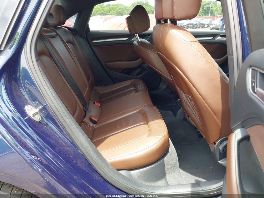 2017 Audi A3 VIN WAUAUGFF7H1066710 IAAI salvage auction — NORMAL WEAR, Clear (New Jersey), sold $3,200 on 2026-07-11 (photo 8)