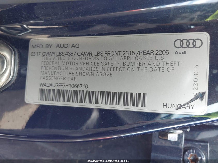 2017 Audi A3 VIN WAUAUGFF7H1066710 IAAI salvage auction — NORMAL WEAR, Clear (New Jersey), sold $3,200 on 2026-07-11 (photo 9)