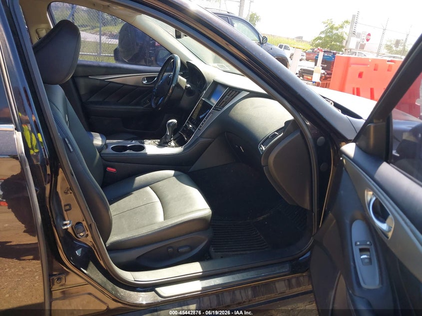 2014 Infiniti Q50 VIN JN1BV7AR0EM689881 IAAI salvage auction — NORMAL WEAR, Clear (Illinois), sold $1,200 on 2026-07-22 (photo 5)