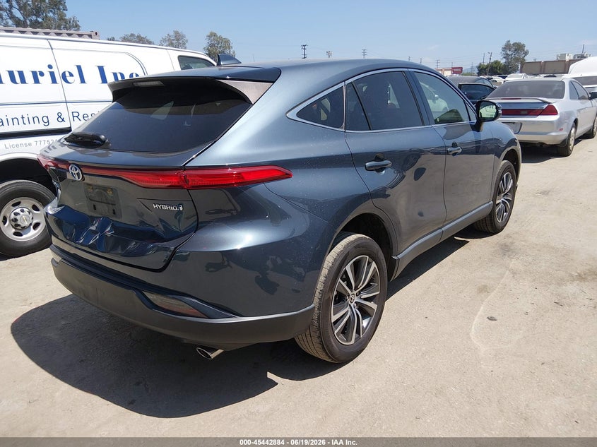 2022 Toyota Venza VIN JTEAAAAH0NJ117814 IAAI salvage auction — REAR END, Salvage Title, sold $12,800 on 2026-07-30 (photo 4)