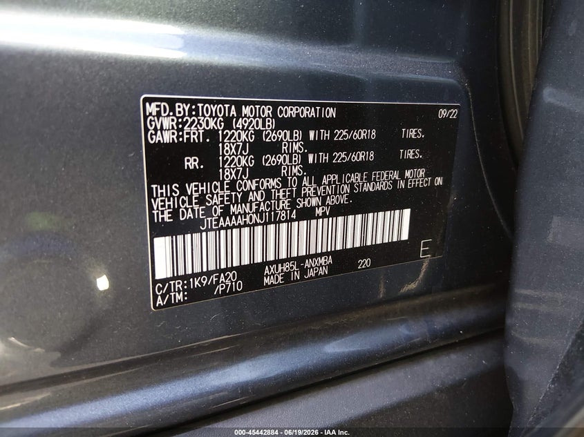2022 Toyota Venza VIN JTEAAAAH0NJ117814 IAAI salvage auction — REAR END, Salvage Title, sold $12,800 on 2026-07-30 (photo 9)