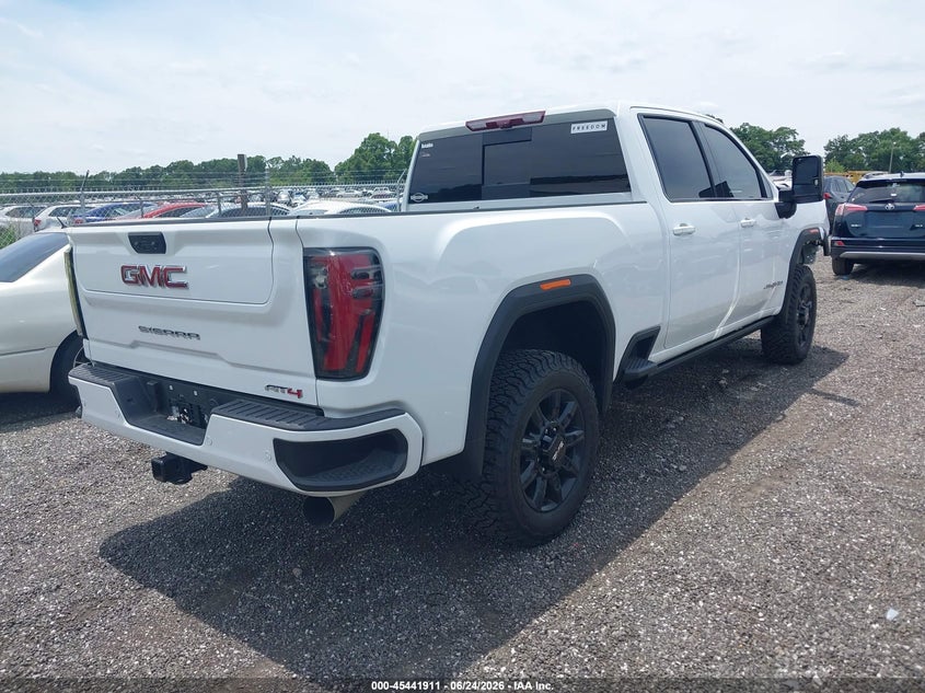 2024 Gmc SIERRA VIN 1GT49VEYXRF108090 IAAI salvage auction — RIGHT FRONT, Clear (South Carolina), sold $25,500 on 2026-07-21 (photo 4)
