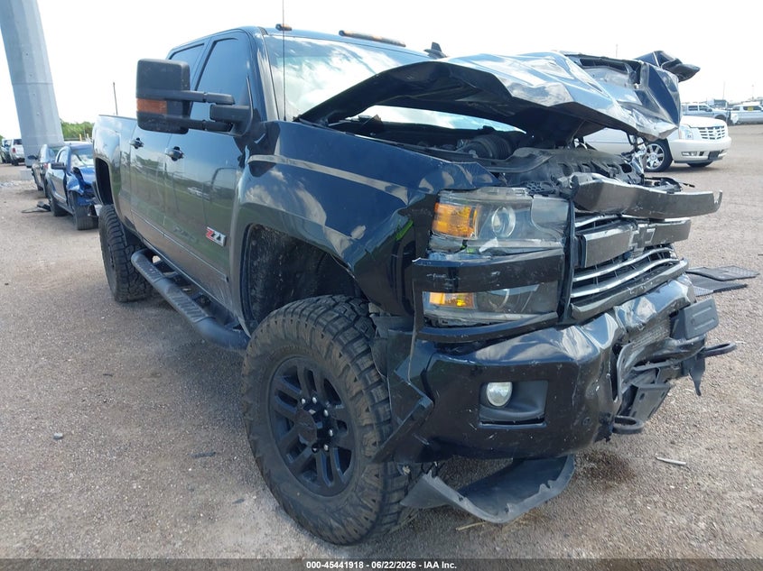 2019 Chevrolet Silverado VIN 1GC1KTEYXKF113307 IAAI salvage auction — FRONT END, Salvage (Texas), sold $4,050 on 2026-07-10 (photo 6)
