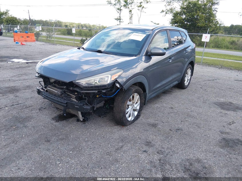 2019 Hyundai Tucson VIN KM8J23A45KU884560 IAAI salvage auction — FRONT END, Rebuildable (Florida), sold $1,550 on 2026-07-28 (photo 2)