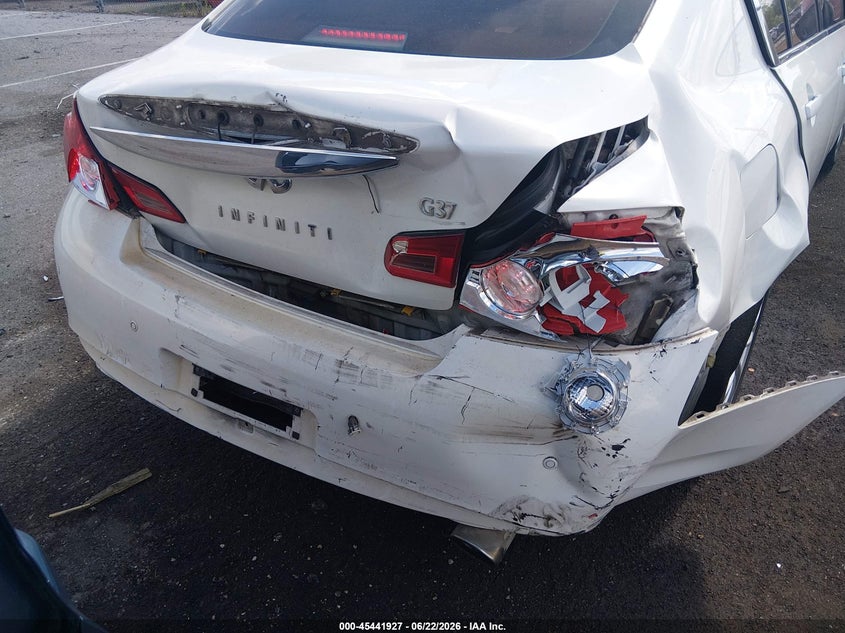 2011 Infiniti G VIN JN1CV6AP1BM506058 IAAI salvage auction — REAR END, Salvage (Louisiana), sold $500 on 2026-07-13 (photo 6)