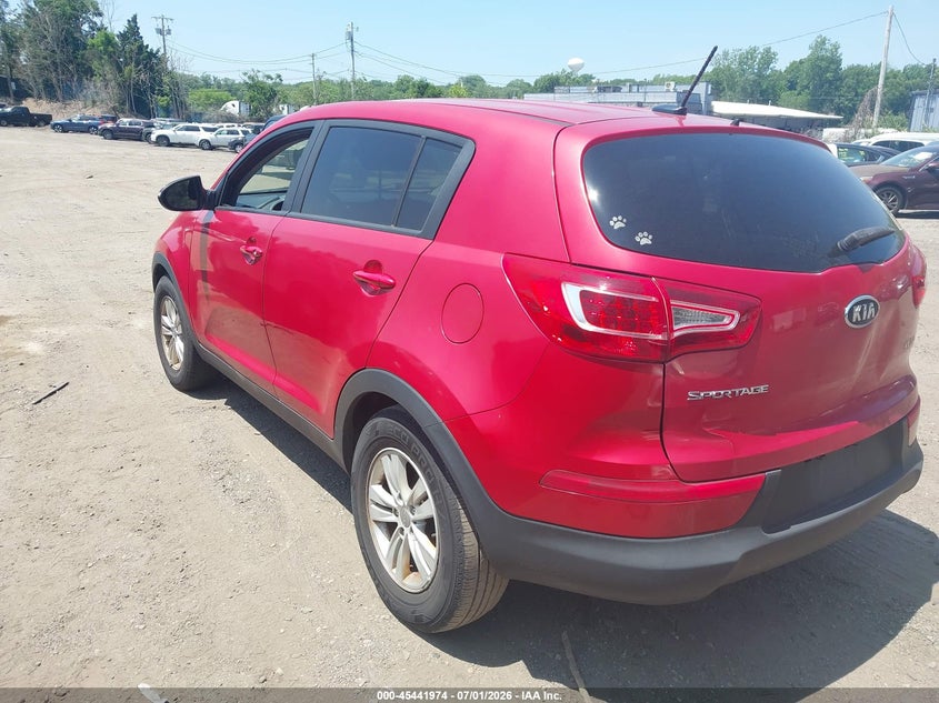 2011 Kia Sportage VIN KNDPB3A21B7143754 IAAI salvage auction — VANDALISM, Salvage (Idaho), sold $625 on 2026-07-21 (photo 3)