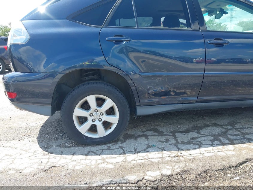 2005 Lexus Rx 330 VIN 2T2HA31U65C046248 IAAI salvage auction — NORMAL WEAR, Clear (Illinois), sold $900 on 2026-07-20 (photo 6)