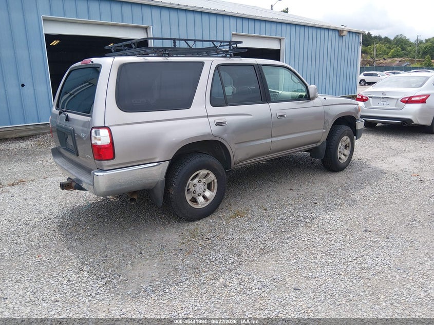 2001 Toyota 4runner VIN JT3GN86R110207586 IAAI salvage auction — NORMAL WEAR, Original (Kentucky), sold $375 on 2026-07-29 (photo 4)