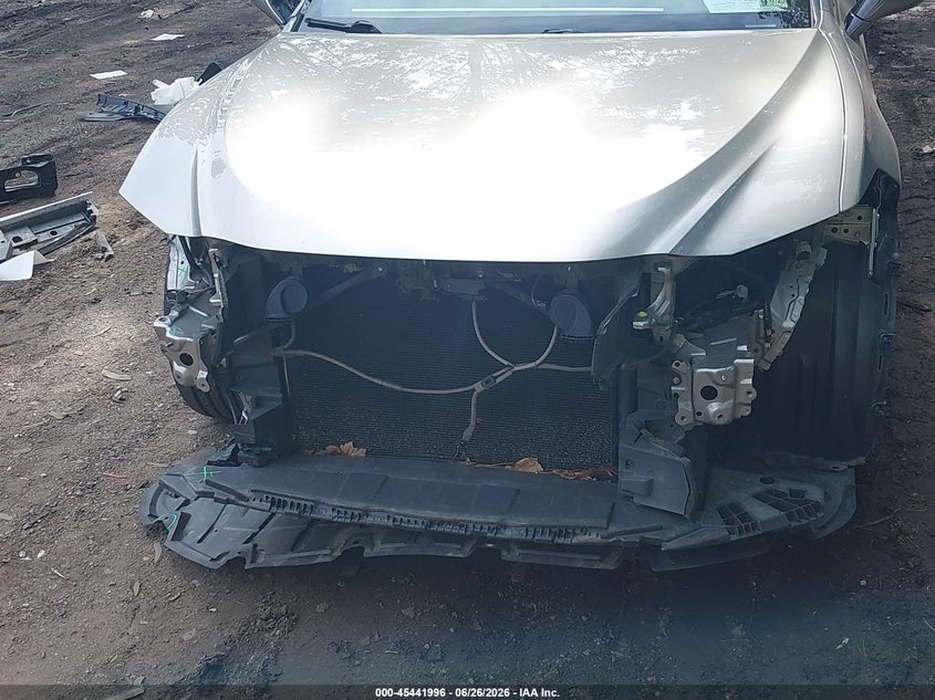 2020 Lexus ES VIN 58AGZ1B14LU069632 IAAI salvage auction — FRONT END, Salvage (Virginia), sold $7,400 on 2026-07-25 (photo 6)