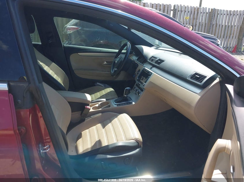 2013 Volkswagen Passat cc VIN WVWBP7AN2DE570078 IAAI salvage auction — NORMAL WEAR, Clear (Virginia), sold $400 on 2026-07-06 (photo 5)