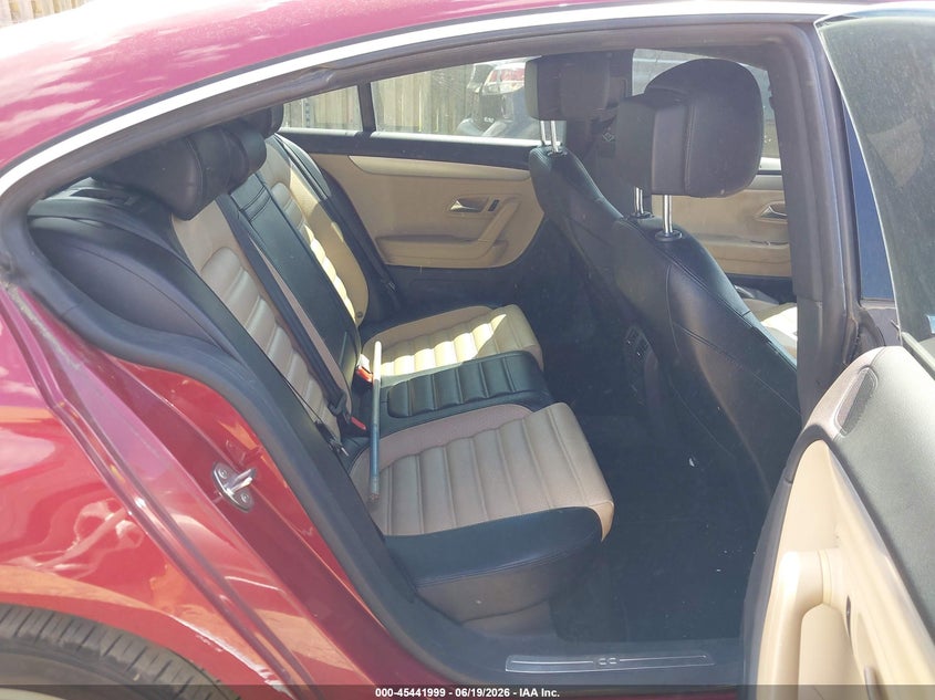 2013 Volkswagen Passat cc VIN WVWBP7AN2DE570078 IAAI salvage auction — NORMAL WEAR, Clear (Virginia), sold $400 on 2026-07-06 (photo 8)