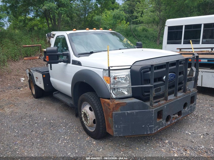 2014 Ford F550 VIN 1FDUF5HT2EEB42724 IAAI salvage auction — NORMAL WEAR, Clear (New York), sold $18,600 on 2026-07-07 (photo 1)