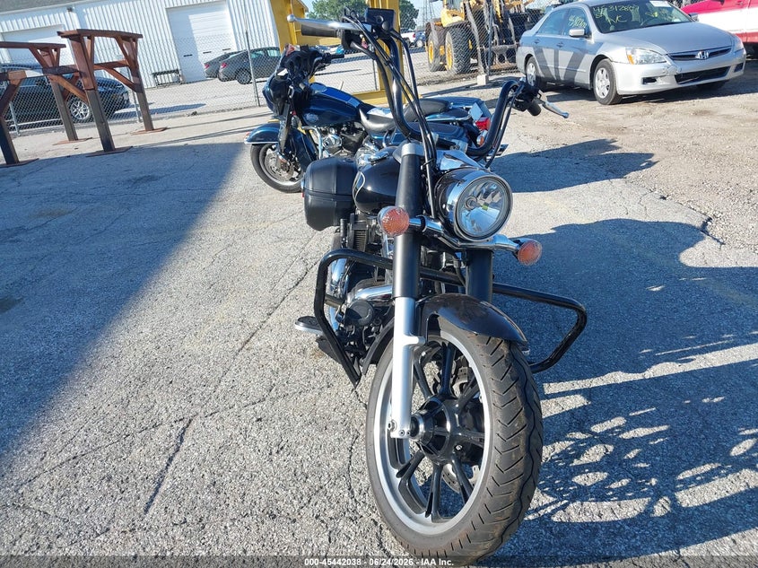 2013 Yamaha Xv VIN JYAVN01E4DA018515 IAAI salvage auction — LEFT SIDE, Salvage (Indiana), sold $1,225 on 2026-07-15 (photo 5)