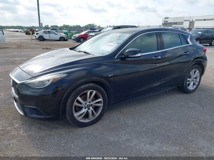 2017 Infiniti Qx30 VIN SJKCH5CP4HA035252 IAAI salvage auction — NORMAL WEAR, Original (Texas), sold $1,750 on 2026-07-21 (photo 2)