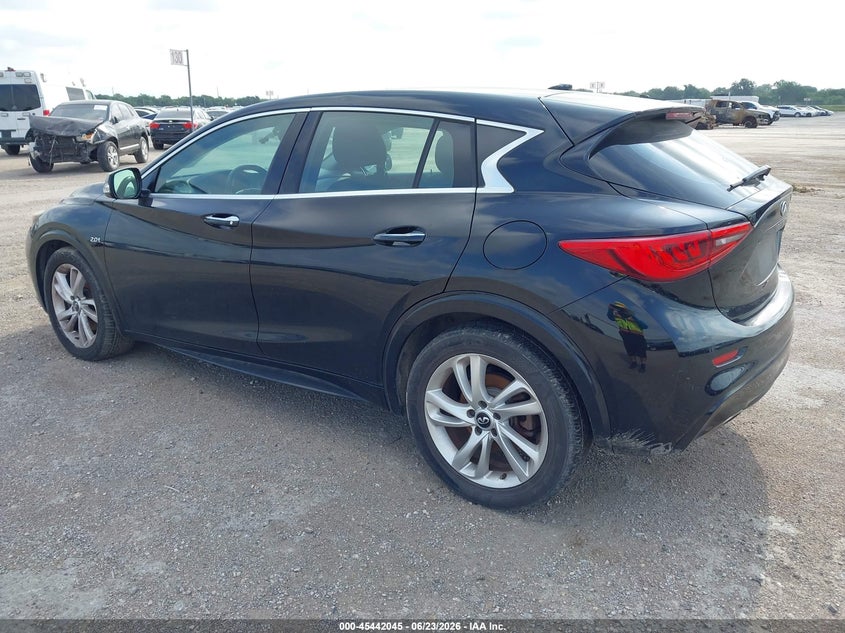 2017 Infiniti Qx30 VIN SJKCH5CP4HA035252 IAAI salvage auction — NORMAL WEAR, Original (Texas), sold $1,750 on 2026-07-21 (photo 3)
