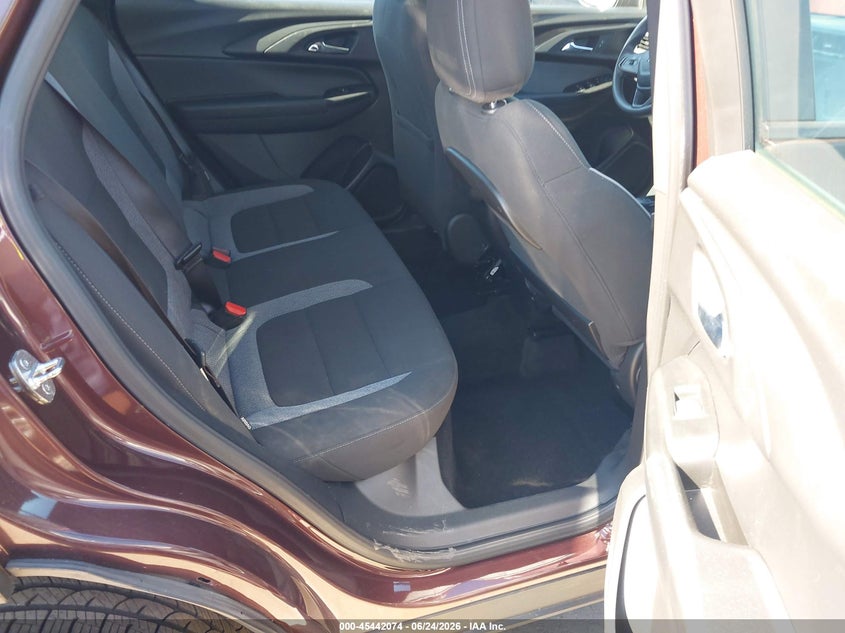 2022 Chevrolet Trailblazer VIN KL79MNSL2NB014281 IAAI salvage auction — HAIL, Salvage (Ohio), sold $5,600 on 2026-07-28 (photo 8)