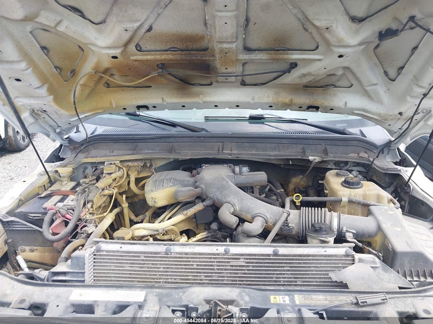 2013 Ford F-550 chassis VIN 1FD0X5GY3DEB89154 IAAI salvage auction — REPOSSESSION, Clear (North Carolina), sold $15,000 on 2026-07-17 (photo 9)