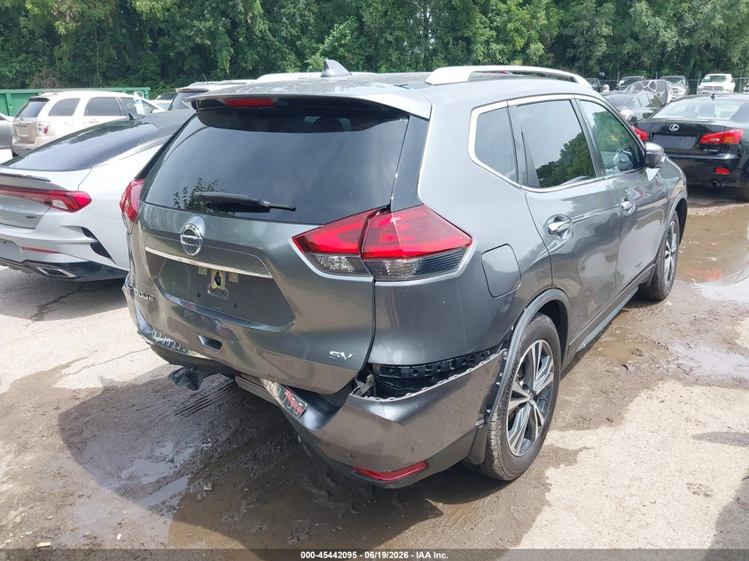 2019 Nissan Rogue VIN JN8AT2MT5KW262709 IAAI salvage auction — REAR END, Salvage (Missouri), sold $1,950 on 2026-07-22 (photo 4)