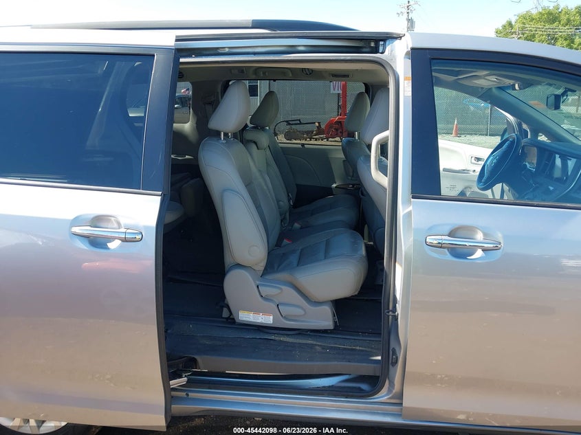 2015 Toyota Sienna VIN 5TDYK3DC3FS679285 IAAI salvage auction — FRONT & REAR, Bill Of Sale (Kentucky), sold $1,850 on 2026-07-30 (photo 8)