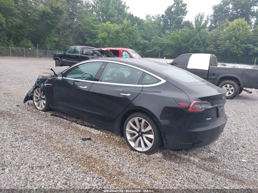 2018 Tesla Model 3 VIN 5YJ3E1EBXJF186681 IAAI salvage auction — LEFT FRONT, Wait Title, sold $2,850 on 2026-08-30 (photo 3)