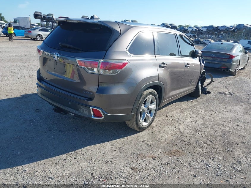 2016 Toyota Highlander VIN 5TDYKRFH9GS131871 IAAI salvage auction — FRONT END, Rebuildable (Florida), sold $3,000 on 2026-07-08 (photo 4)