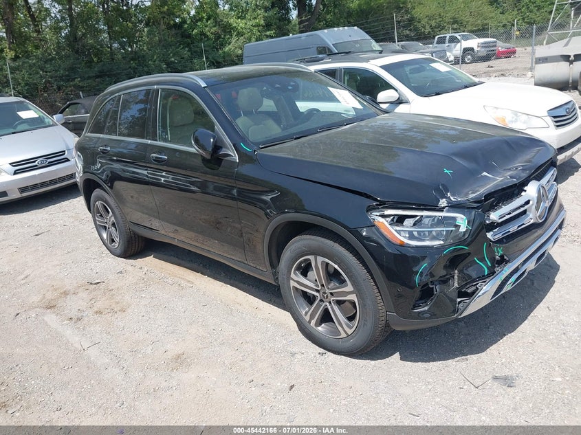 2021 Mercedes-benz VIN W1N0G8EB3MF975690 IAAI salvage auction — FRONT END, Salvage Title, sold $13,000 on 2026-07-29 (photo 1)