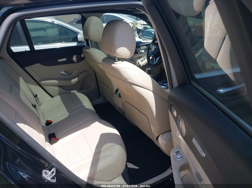 2021 Mercedes-benz VIN W1N0G8EB3MF975690 IAAI salvage auction — FRONT END, Salvage Title, sold $13,000 on 2026-07-29 (photo 8)