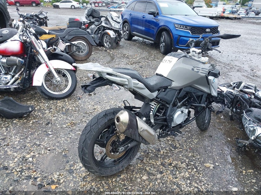2019 BMW G 310 VIN WB30G1205KR826294 IAAI salvage auction — FRONT END, Salvage (Pennsylvania), sold $300 on 2026-07-22 (photo 4)