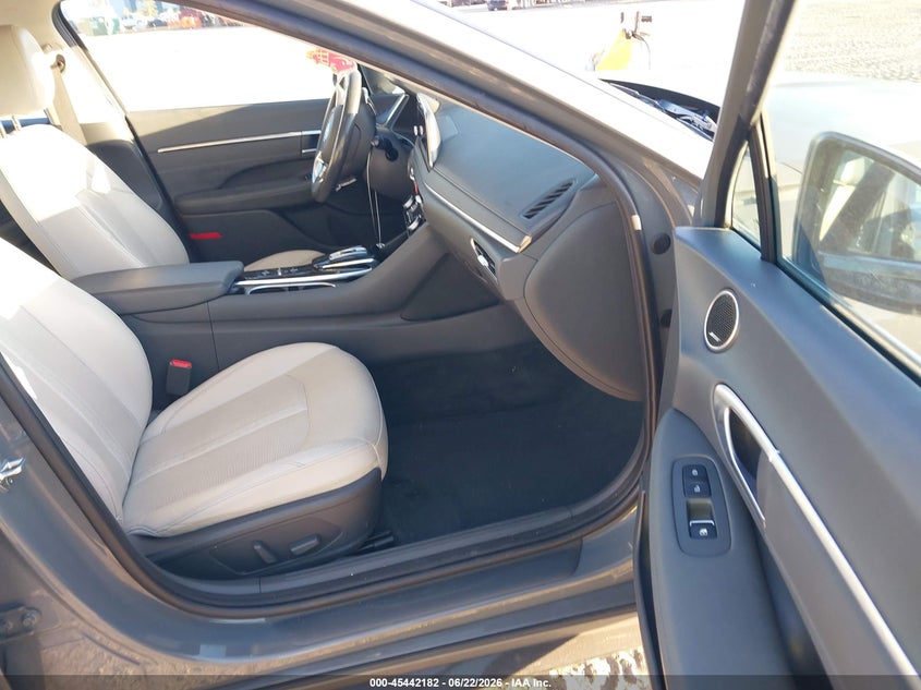 2020 Hyundai Sonata VIN 5NPEH4J21LH052993 IAAI salvage auction — FRONT END, Rebuildable (Florida), sold $5,800 on 2026-07-28 (photo 5)