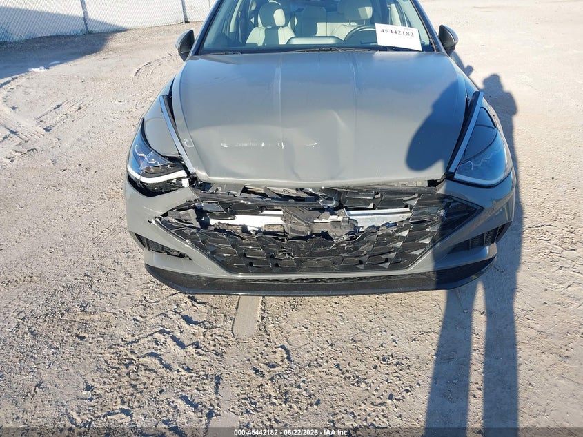 2020 Hyundai Sonata VIN 5NPEH4J21LH052993 IAAI salvage auction — FRONT END, Rebuildable (Florida), sold $5,800 on 2026-07-28 (photo 6)