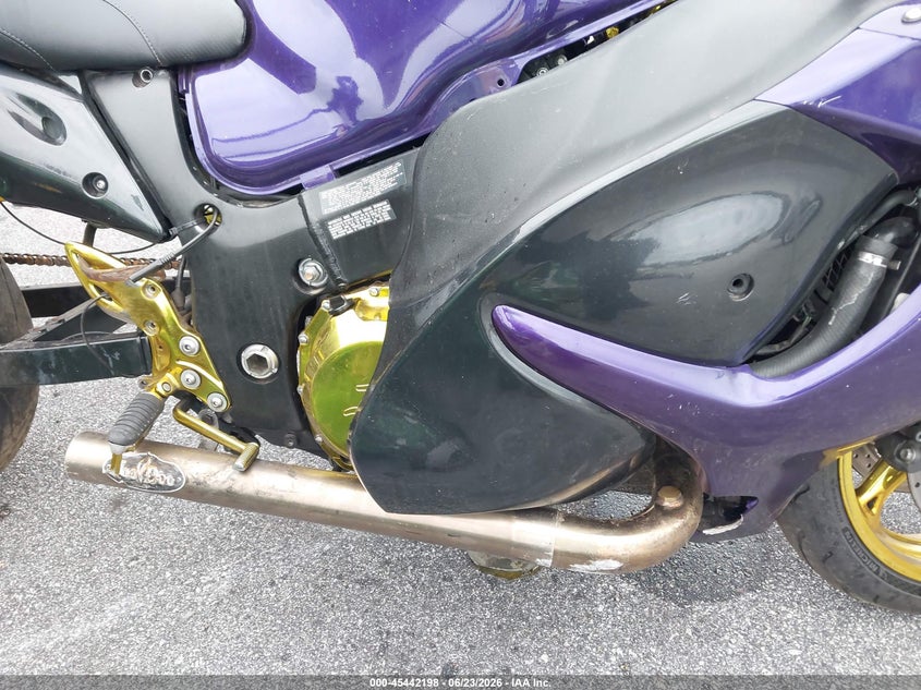 2008 Suzuki Gsx1300 r VIN JS1GX72A582108956 IAAI salvage auction — FRONT & REAR, Salvage (South Carolina), sold $850 on 2026-07-22 (photo 8)