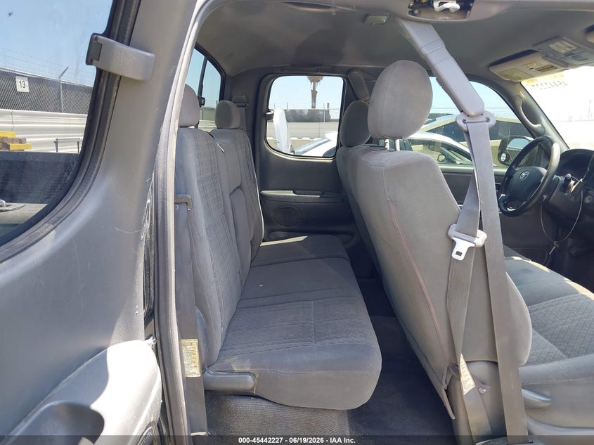 2005 Toyota Tundra VIN 5TBRT34145S465316 IAAI salvage auction — UNDERCARRIAGE, Salvage (California), sold $1,800 on 2026-07-29 (photo 8)