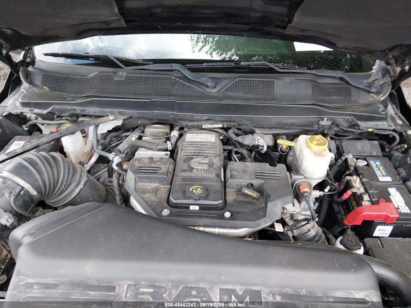 2024 Ram 5500 VIN 3C7WRNEL7RG349832 IAAI salvage auction — FRONT & REAR, Certificate Of Destruction (Florida), sold $6,000 on 2026-07-28 (photo 9)