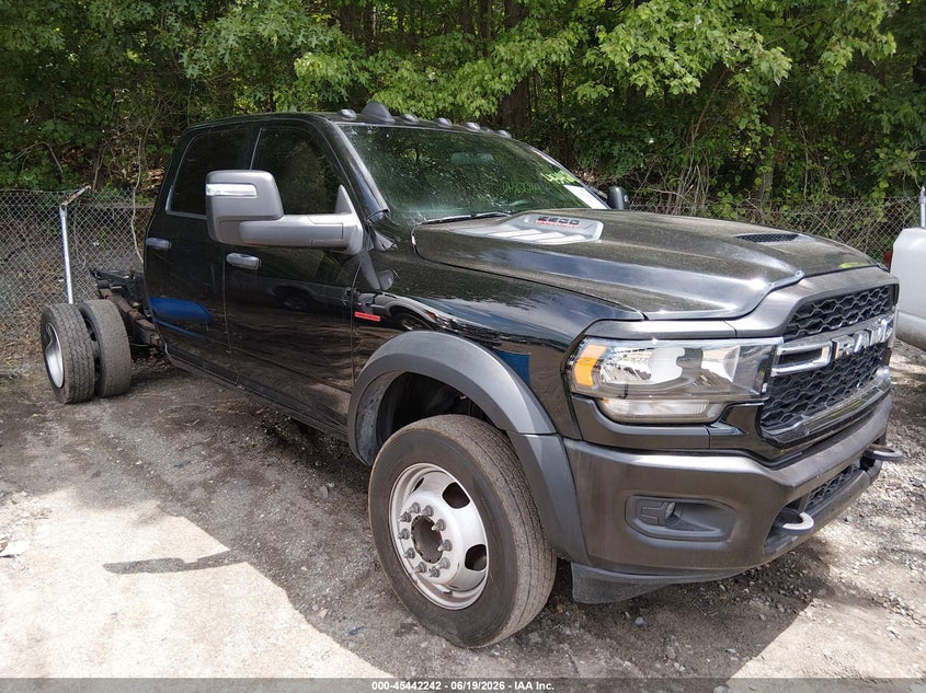 2024 Ram 5500 VIN 3C7WRNEL7RG349832 IAAI salvage auction — FRONT & REAR, Certificate Of Destruction (Florida), sold $6,000 on 2026-07-28 (photo 1)