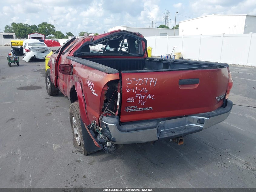 2008 Toyota Tacoma VIN 5TETU62N78Z563684 IAAI salvage auction — ROLLOVER, Rebuildable (Florida), sold $2,400 on 2026-07-20 (photo 3)