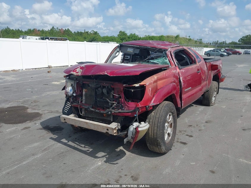 2008 Toyota Tacoma VIN 5TETU62N78Z563684 IAAI salvage auction — ROLLOVER, Rebuildable (Florida), sold $2,400 on 2026-07-20 (photo 6)