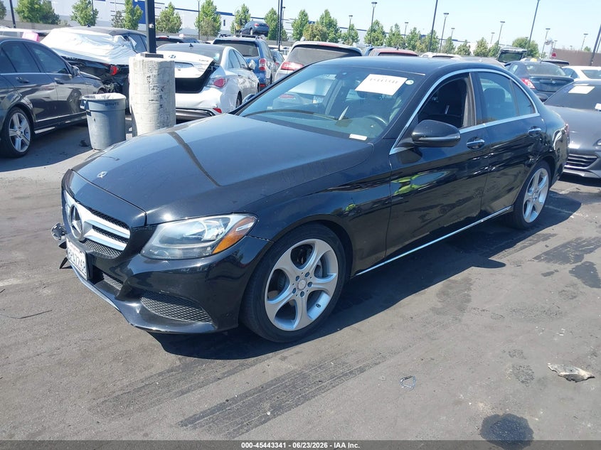 2018 Mercedes-benz C-klasse VIN 55SWF4JB8JU263080 IAAI salvage auction — RIGHT FRONT, Salvage Title, sold $5,400 on 2026-07-24 (photo 2)