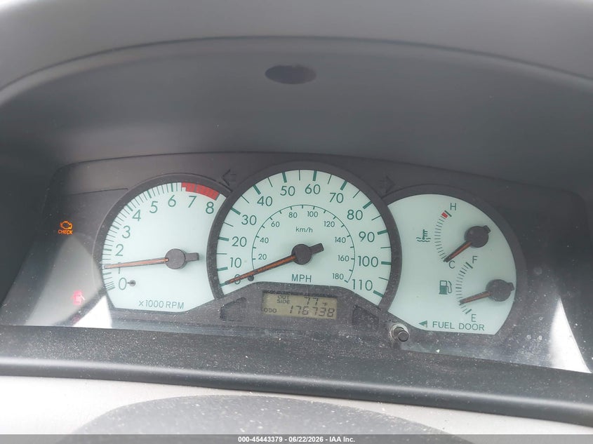 2003 Toyota Corolla VIN JTDBR32E030028944 IAAI salvage auction — NORMAL WEAR, Clear (New Jersey), sold $550 on 2026-07-08 (photo 7)