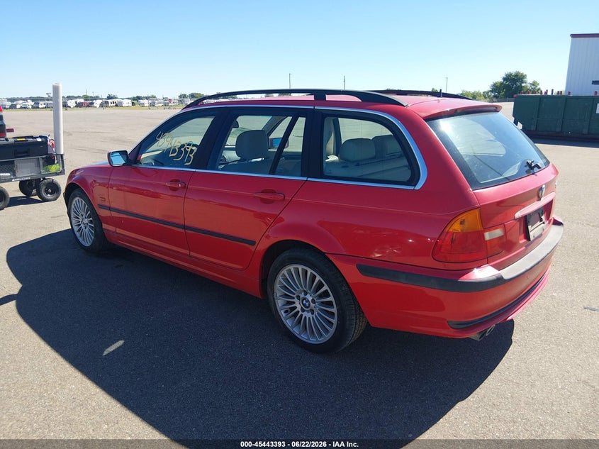 2001 BMW 3 series VIN WBAAW33411EN80623 IAAI salvage auction — NORMAL WEAR, Clear (Minnesota), sold $250 on 2026-07-29 (photo 3)