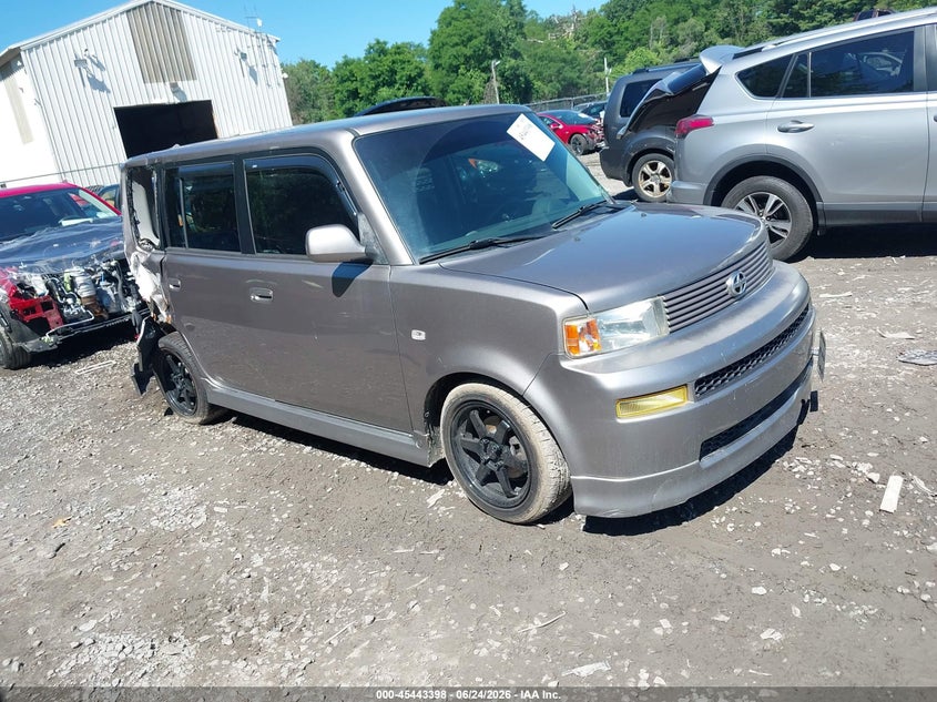 2004 Scion Xb VIN JTLKT334240149827 IAAI salvage auction — REAR END, Mv-907A (New York), sold $125 on 2026-07-14 (photo 1)
