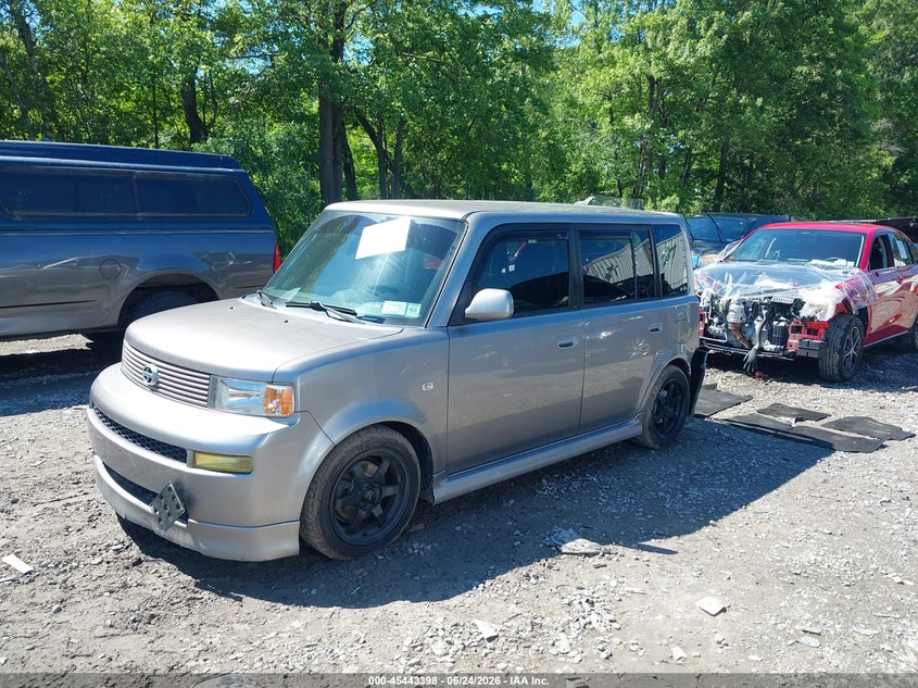 2004 Scion Xb VIN JTLKT334240149827 IAAI salvage auction — REAR END, Mv-907A (New York), sold $125 on 2026-07-14 (photo 2)