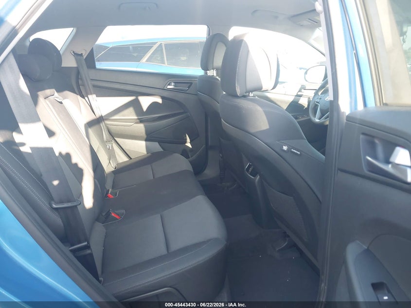 2017 Hyundai Tucson VIN KM8J33A21HU419861 IAAI salvage auction — NORMAL WEAR, Clear - Dealer Only (California), sold $3,100 on 2026-07-13 (photo 8)