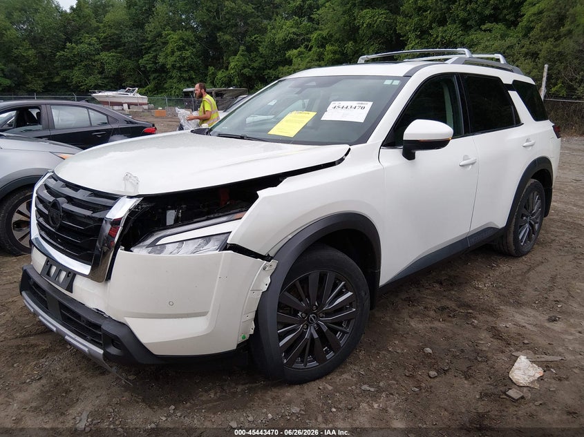 2024 Nissan Pathfinder VIN 5N1DR3CD4RC245964 IAAI salvage auction — FRONT END, Salvage Title, sold $12,700 on 2026-08-22 (photo 2)