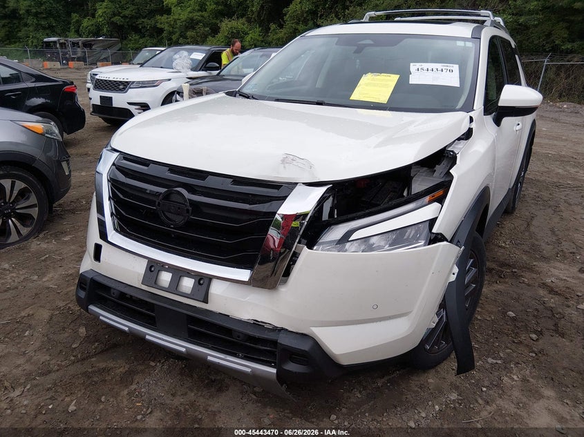 2024 Nissan Pathfinder VIN 5N1DR3CD4RC245964 IAAI salvage auction — FRONT END, Salvage Title, sold $12,700 on 2026-08-22 (photo 6)