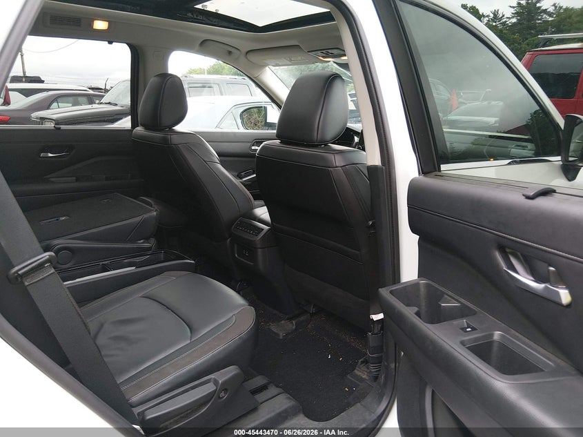 2024 Nissan Pathfinder VIN 5N1DR3CD4RC245964 IAAI salvage auction — FRONT END, Salvage Title, sold $12,700 on 2026-08-22 (photo 8)