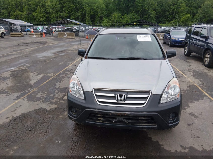 2006 Honda Cr-v VIN JHLRD68576C016088 IAAI salvage auction — NORMAL WEAR, Clear (Connecticut), sold $725 on 2026-07-09 (photo 6)